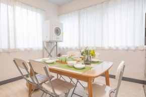 A villa in Ikebukuro near the 16th area related to the cherry - blossom river